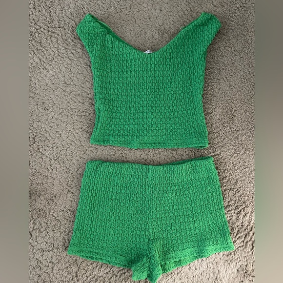 Zara 2pc set green size medium bottoms and small top - Picture 7 of 10